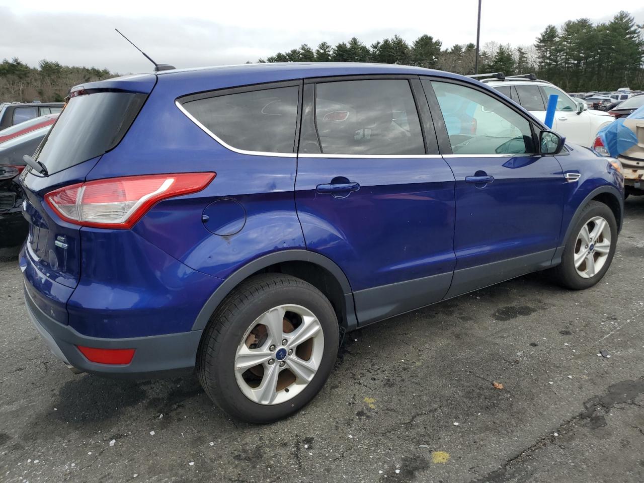 Photo 2 VIN: 1FMCU9GX1GUA88421 - FORD ESCAPE 