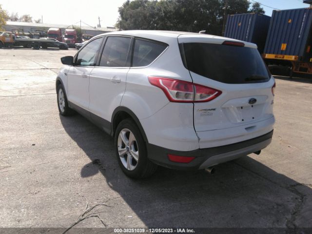 Photo 2 VIN: 1FMCU9GX2DUA61756 - FORD ESCAPE 