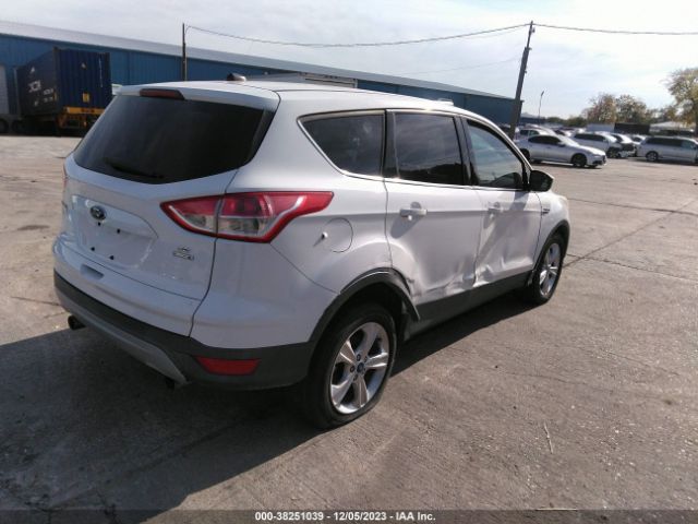 Photo 3 VIN: 1FMCU9GX2DUA61756 - FORD ESCAPE 