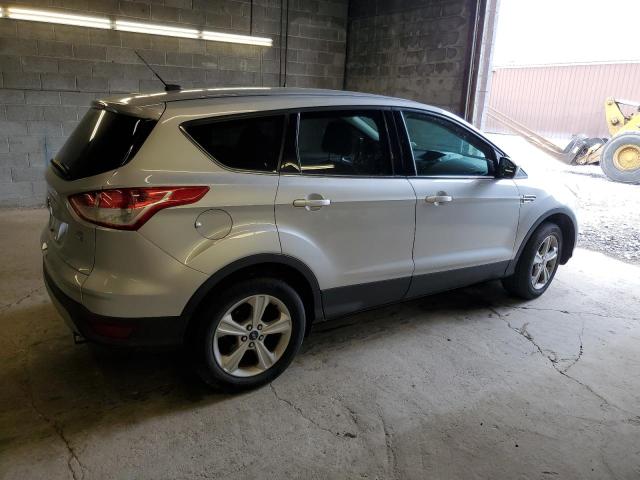 Photo 2 VIN: 1FMCU9GX2DUD23047 - FORD ESCAPE SE 