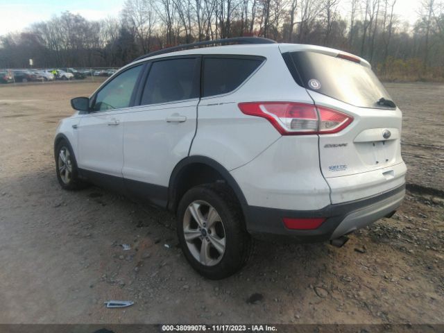 Photo 2 VIN: 1FMCU9GX2EUA49737 - FORD ESCAPE 