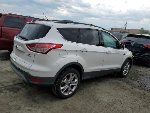 Photo 2 VIN: 1FMCU9GX2EUB20757 - FORD ESCAPE 