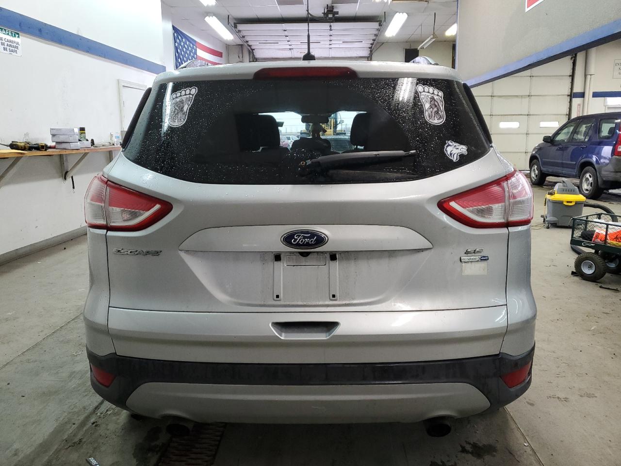 Photo 5 VIN: 1FMCU9GX2EUB35226 - FORD ESCAPE 