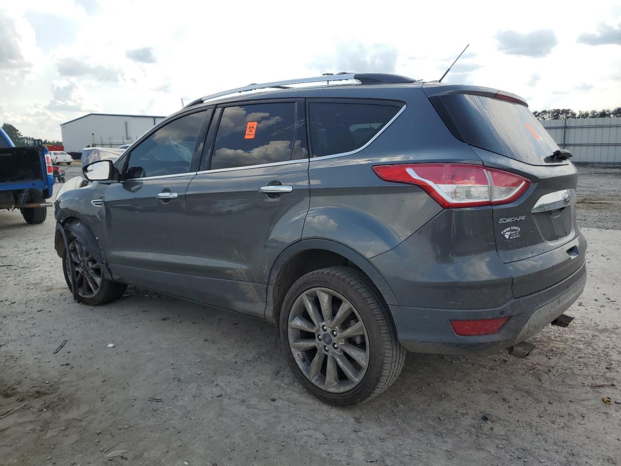 Photo 1 VIN: 1FMCU9GX2FUA13919 - FORD ESCAPE 