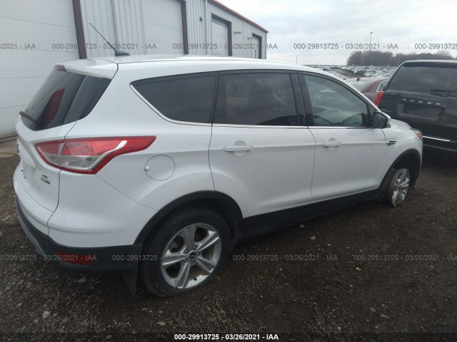 Photo 3 VIN: 1FMCU9GX2FUB01451 - FORD ESCAPE 