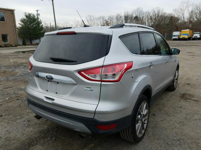 Photo 3 VIN: 1FMCU9GX2FUB02308 - FORD ESCAPE SE 