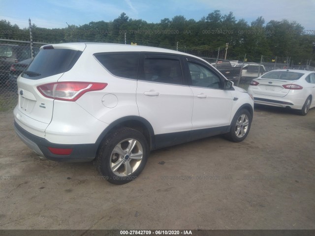 Photo 3 VIN: 1FMCU9GX2FUB63948 - FORD ESCAPE 