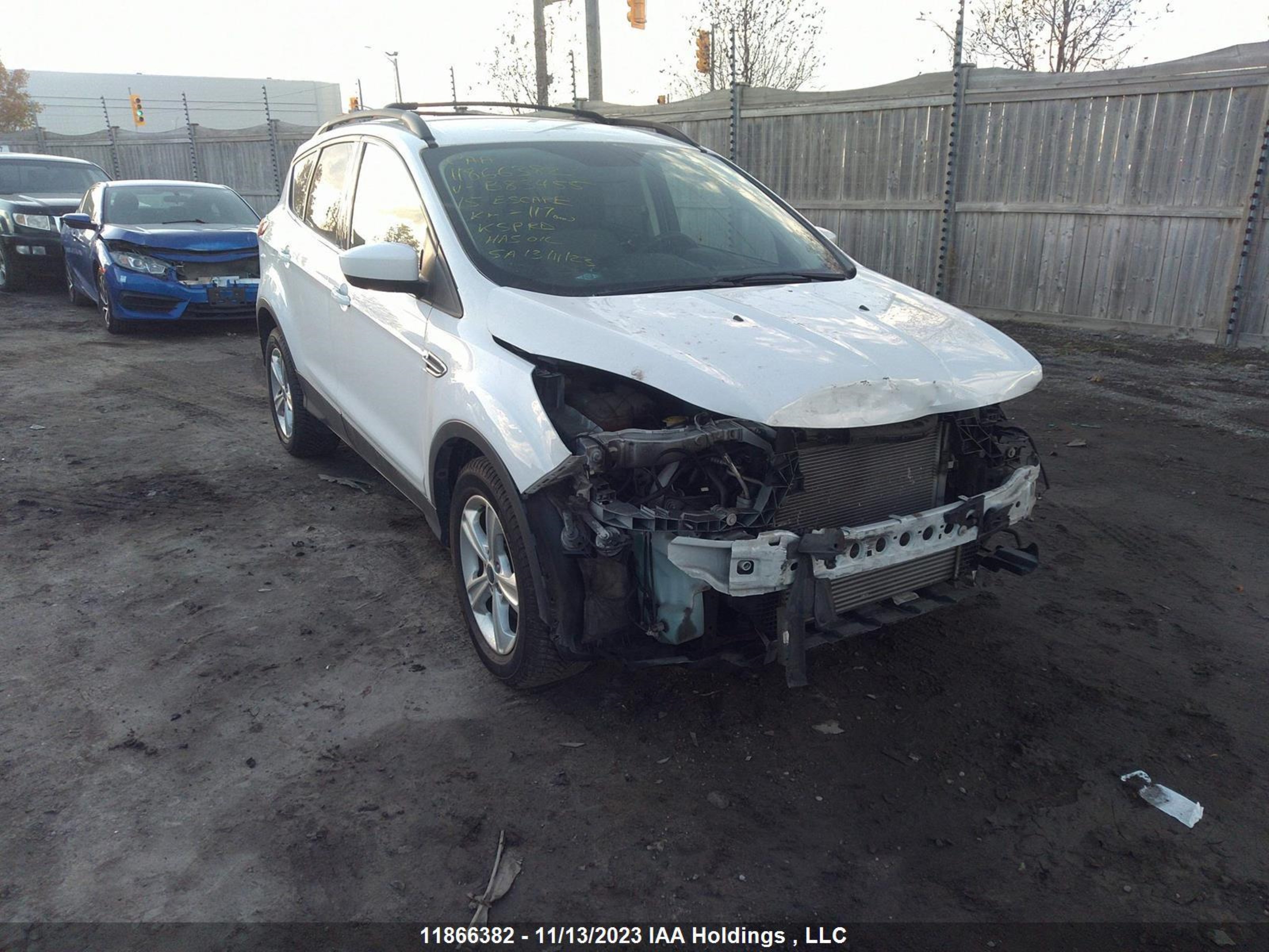 Photo 0 VIN: 1FMCU9GX2FUB83455 - FORD ESCAPE 