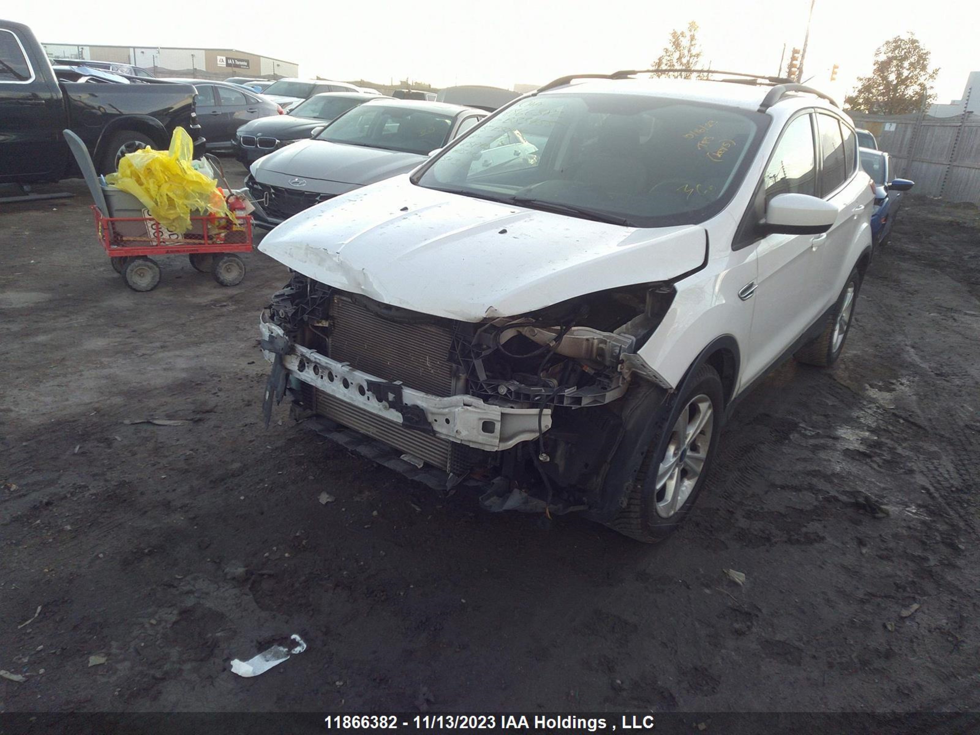 Photo 1 VIN: 1FMCU9GX2FUB83455 - FORD ESCAPE 