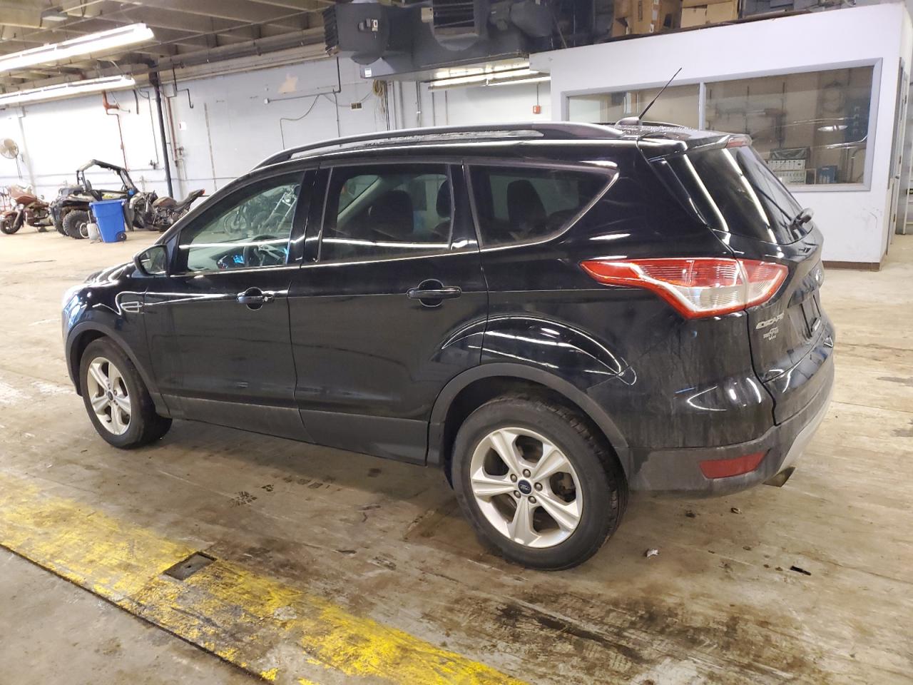 Photo 1 VIN: 1FMCU9GX2GUA44766 - FORD ESCAPE 