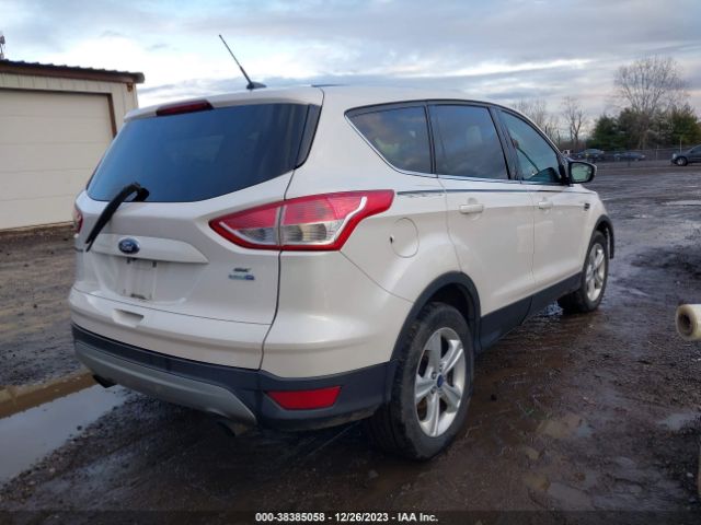 Photo 3 VIN: 1FMCU9GX2GUC07559 - FORD ESCAPE 