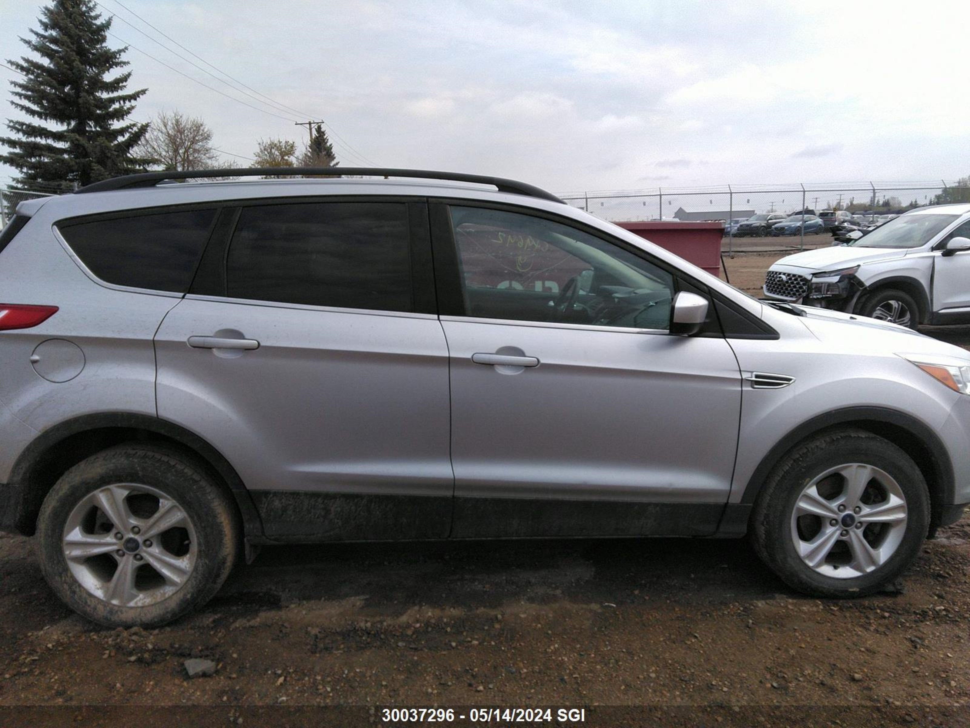 Photo 12 VIN: 1FMCU9GX2GUC14642 - FORD ESCAPE 