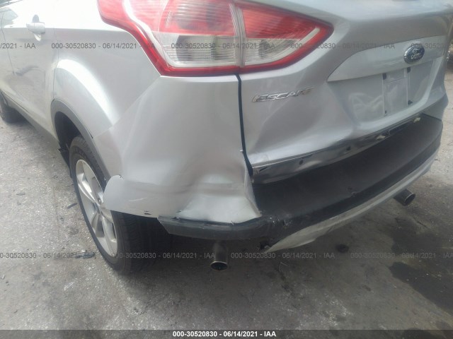 Photo 5 VIN: 1FMCU9GX3DUA04983 - FORD ESCAPE 