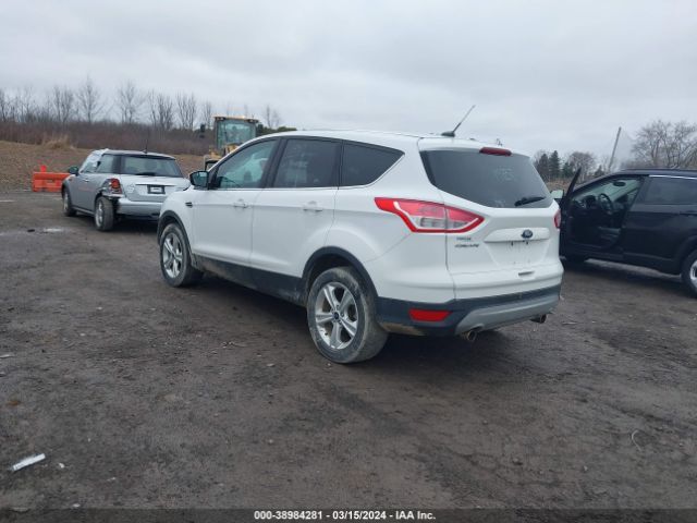 Photo 2 VIN: 1FMCU9GX3DUB16327 - FORD ESCAPE 