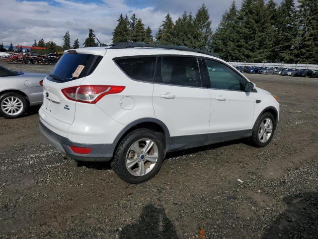 Photo 2 VIN: 1FMCU9GX3EUB64444 - FORD ESCAPE SE 