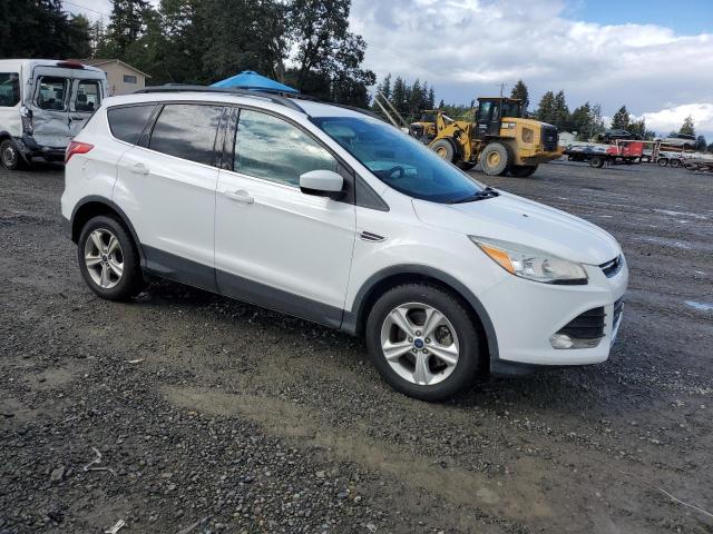 Photo 3 VIN: 1FMCU9GX3EUB64444 - FORD ESCAPE SE 