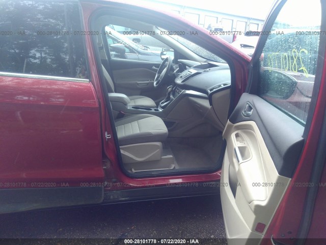 Photo 4 VIN: 1FMCU9GX3FUC12087 - FORD ESCAPE 