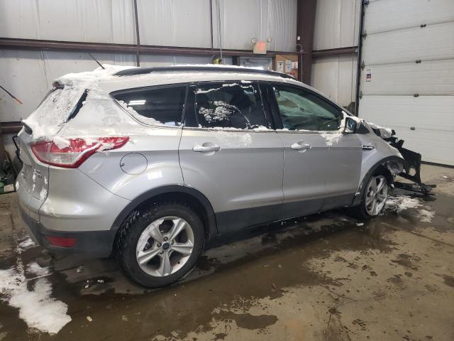 Photo 2 VIN: 1FMCU9GX3FUC30234 - FORD ESCAPE SE 