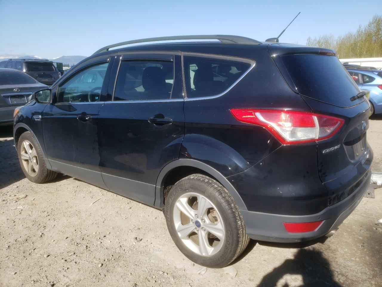 Photo 1 VIN: 1FMCU9GX3GUB08362 - FORD ESCAPE 