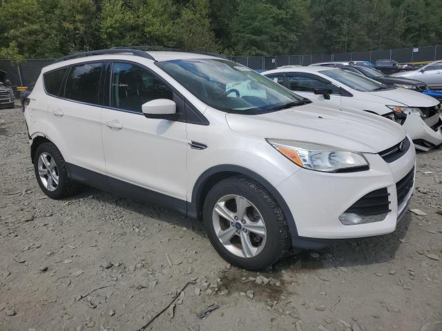 Photo 3 VIN: 1FMCU9GX4DUA08024 - FORD ESCAPE SE 