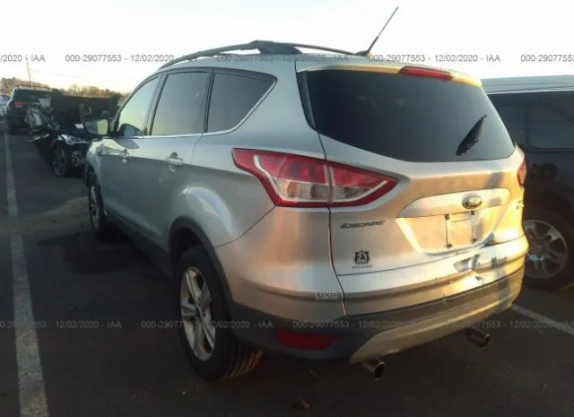 Photo 2 VIN: 1FMCU9GX4DUA83189 - FORD ESCAPE 