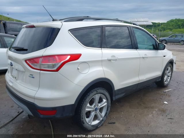 Photo 3 VIN: 1FMCU9GX4DUD08372 - FORD ESCAPE 