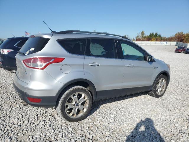 Photo 2 VIN: 1FMCU9GX4DUD68104 - FORD ESCAPE SE 