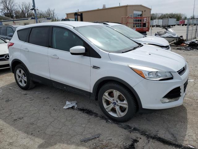 Photo 3 VIN: 1FMCU9GX4EUA92976 - FORD ESCAPE SE 