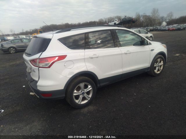 Photo 3 VIN: 1FMCU9GX4EUA96803 - FORD ESCAPE 