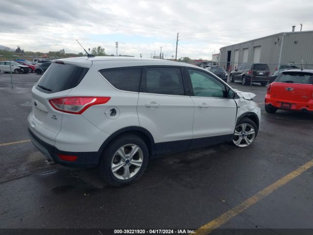 Photo 3 VIN: 1FMCU9GX4EUD94395 - FORD ESCAPE 