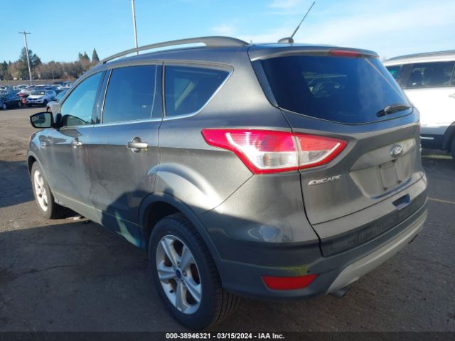 Photo 2 VIN: 1FMCU9GX4FUA44251 - FORD ESCAPE 