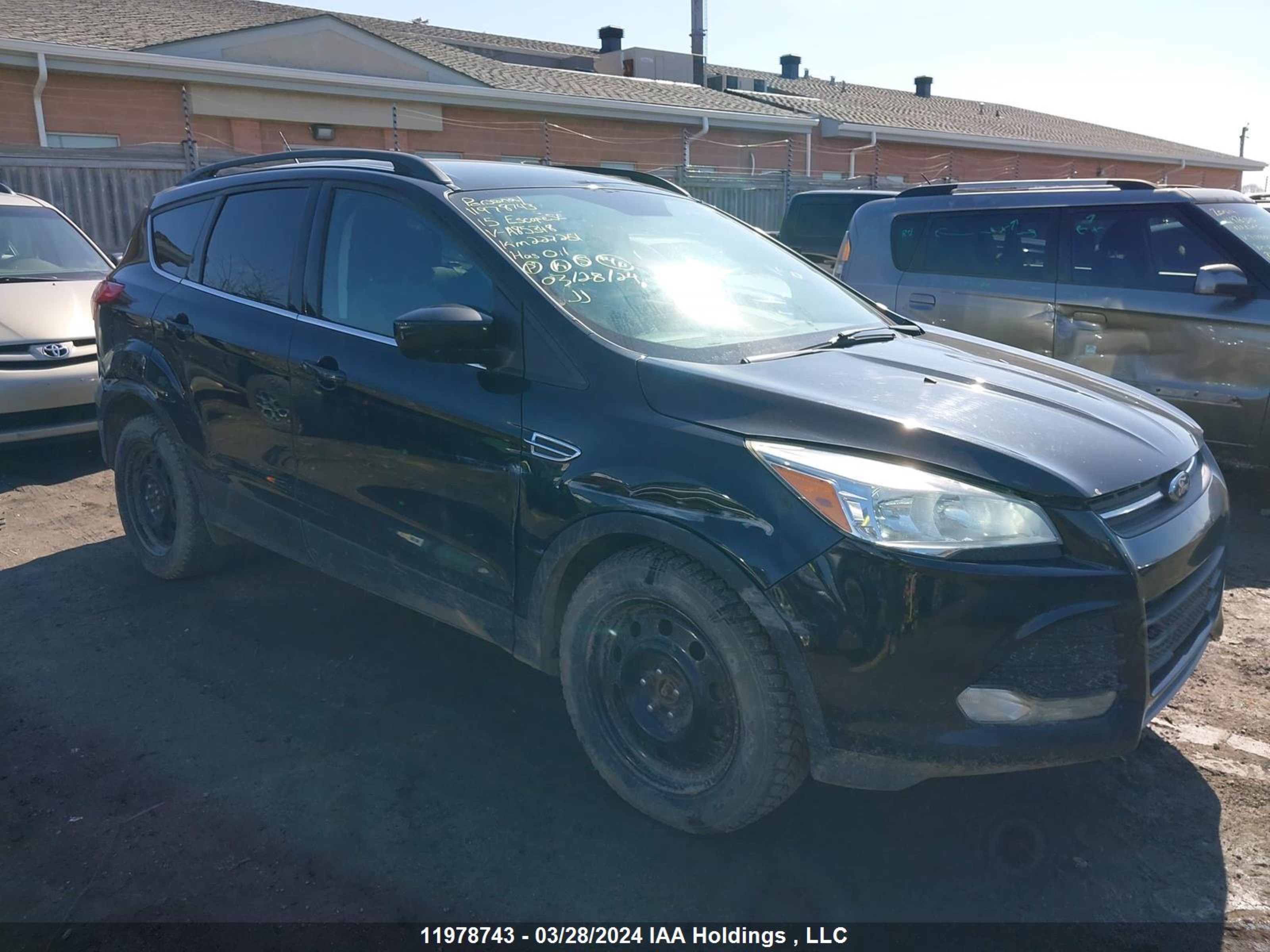 Photo 0 VIN: 1FMCU9GX4FUA85348 - FORD ESCAPE 