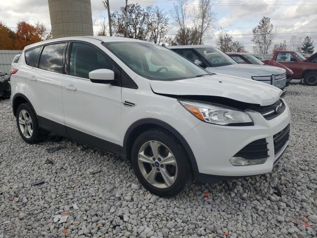 Photo 3 VIN: 1FMCU9GX4FUB28618 - FORD ESCAPE SE 