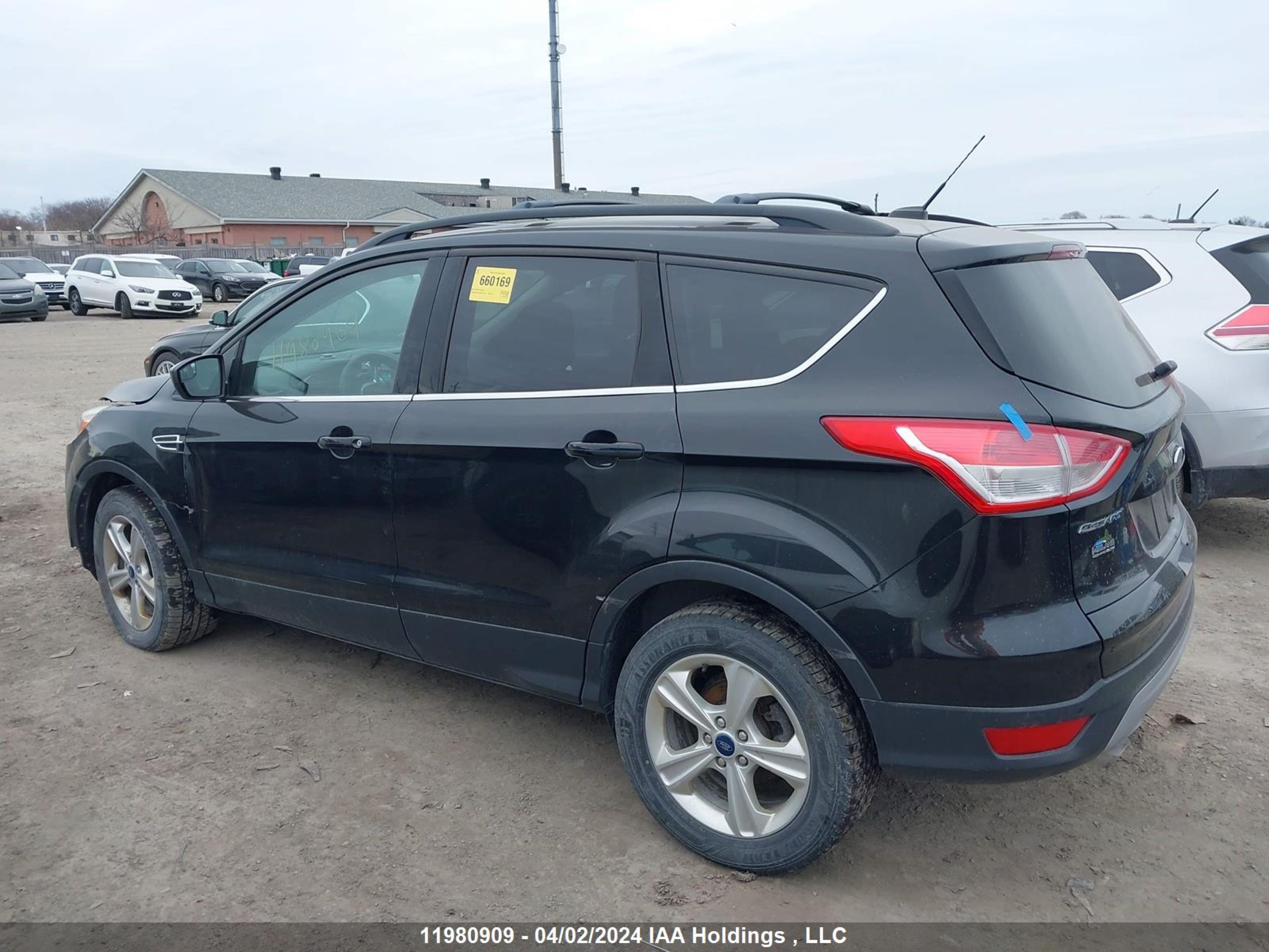 Photo 14 VIN: 1FMCU9GX4FUB51283 - FORD ESCAPE 