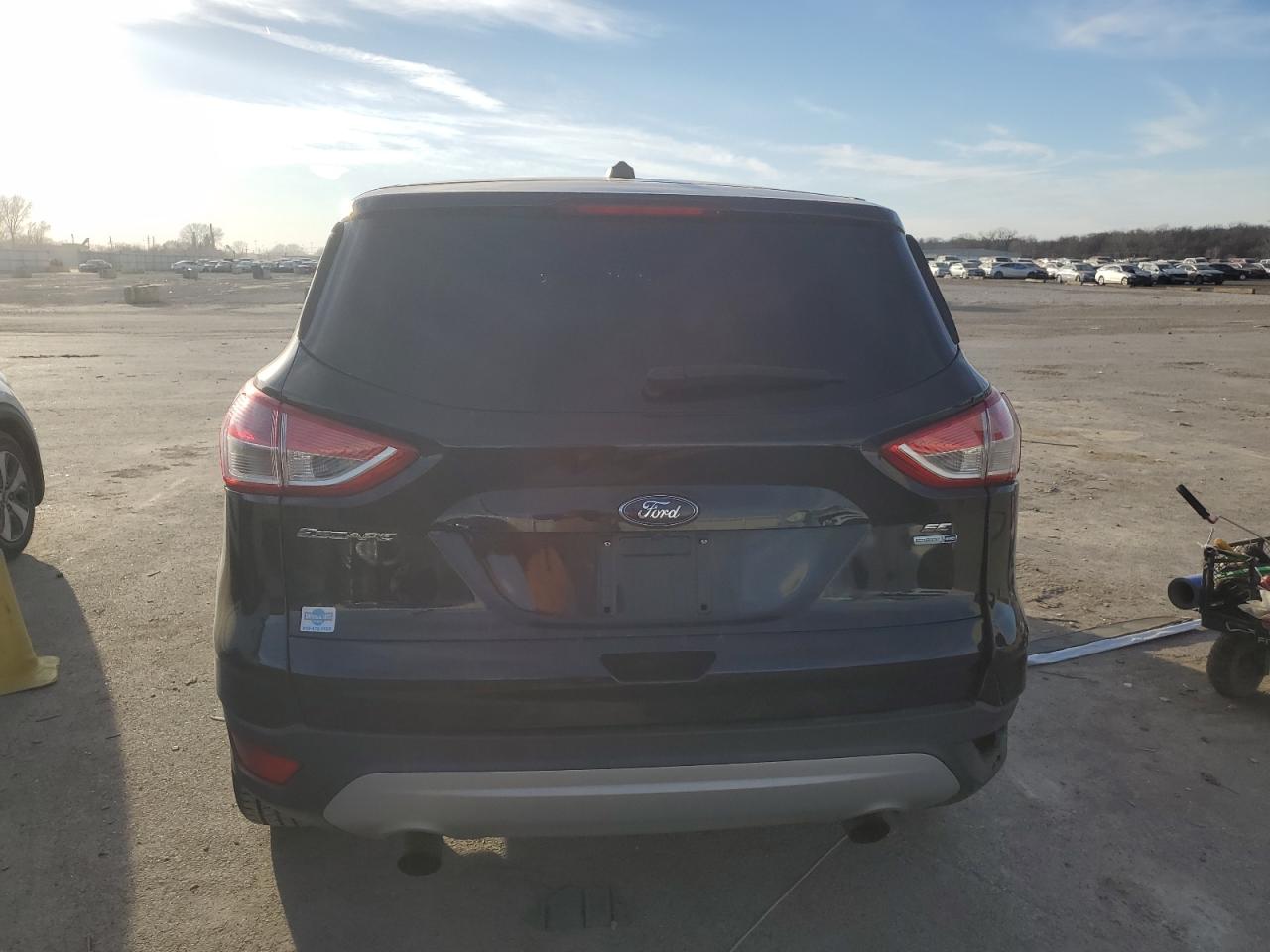 Photo 5 VIN: 1FMCU9GX4FUC75991 - FORD ESCAPE 