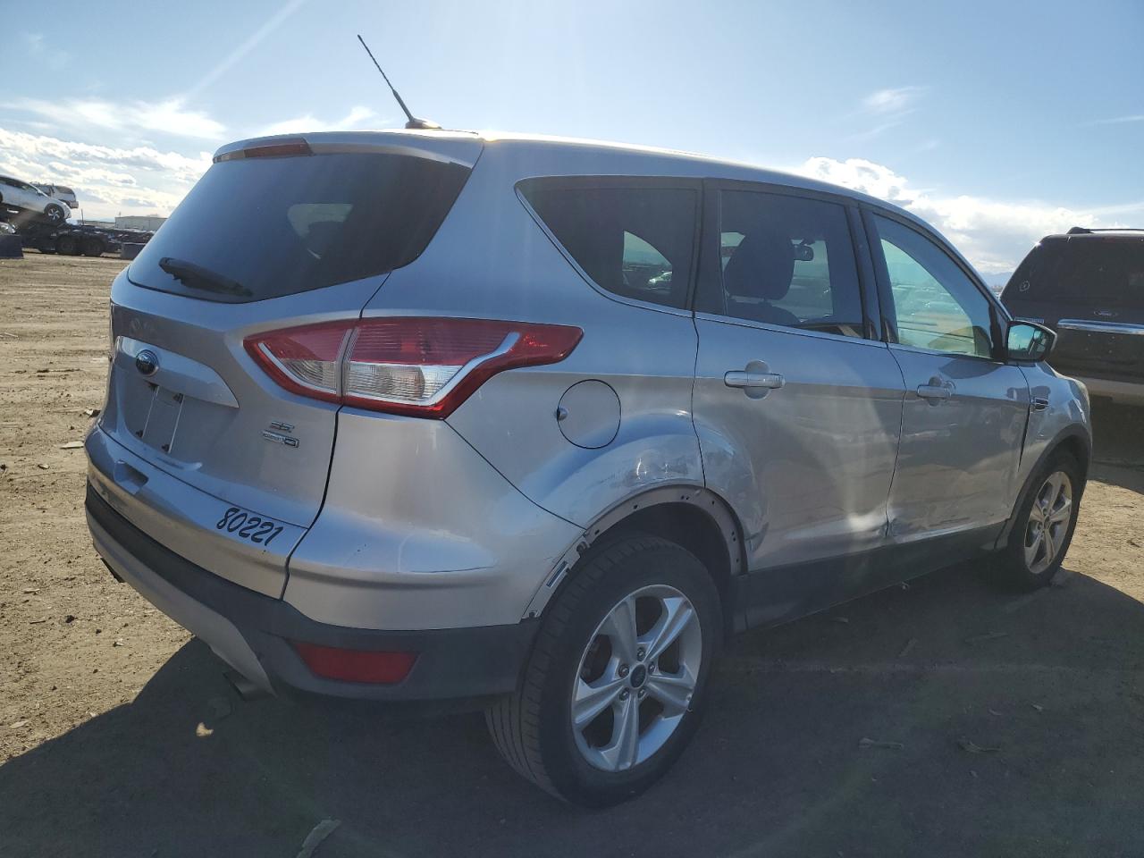 Photo 2 VIN: 1FMCU9GX4GUB61717 - FORD ESCAPE 