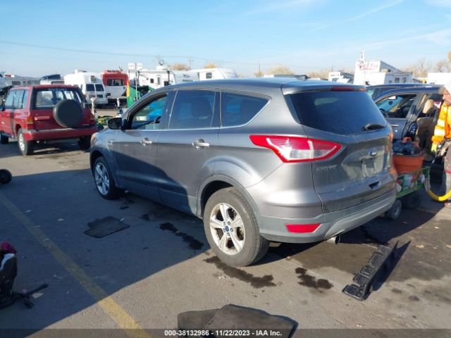 Photo 2 VIN: 1FMCU9GX5DUA17928 - FORD ESCAPE 