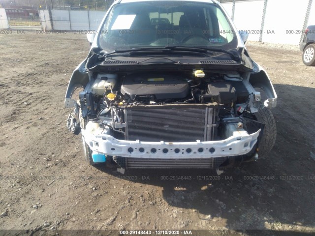 Photo 5 VIN: 1FMCU9GX5DUB32447 - FORD ESCAPE 