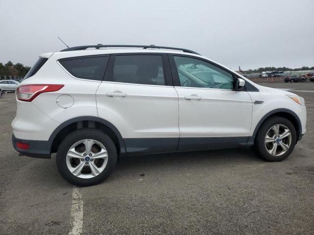 Photo 2 VIN: 1FMCU9GX5DUB35428 - FORD ESCAPE 