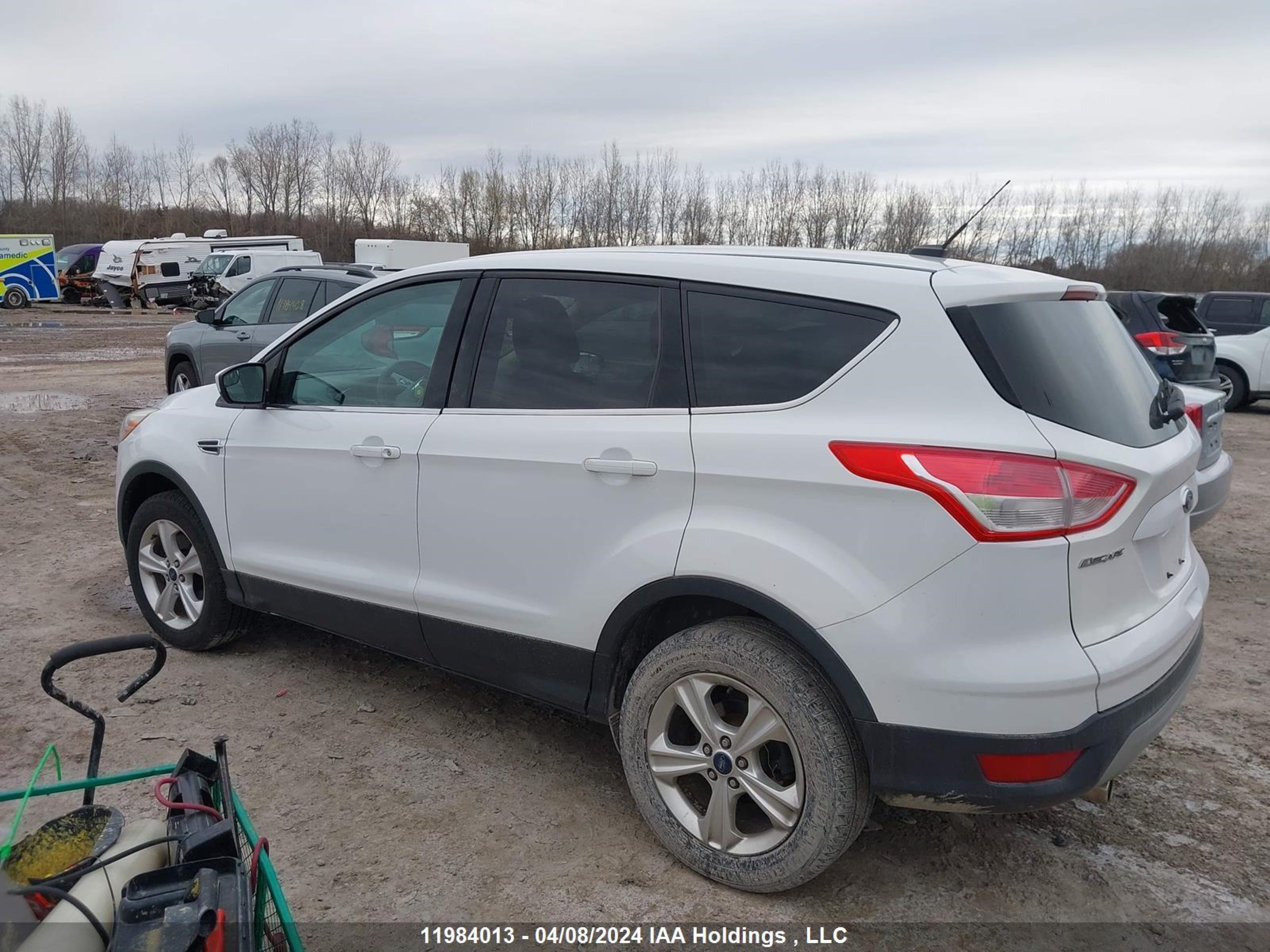 Photo 12 VIN: 1FMCU9GX5DUC64334 - FORD ESCAPE 