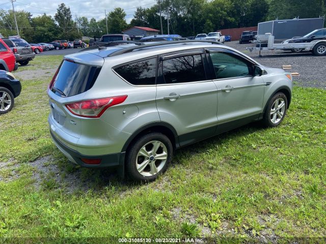 Photo 3 VIN: 1FMCU9GX5EUA26209 - FORD ESCAPE 