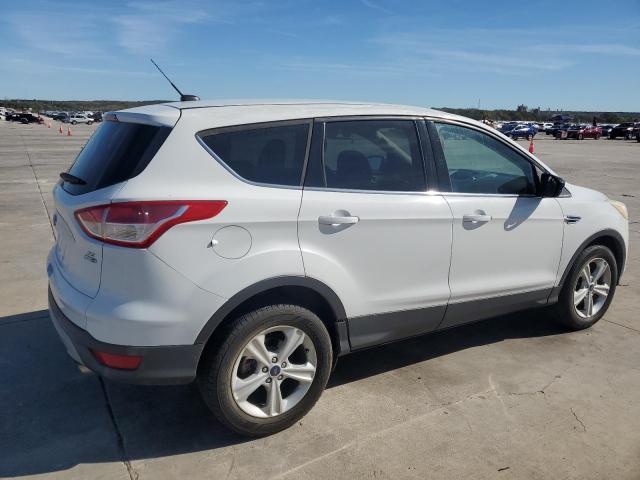 Photo 2 VIN: 1FMCU9GX5EUE15299 - FORD ESCAPE SE 