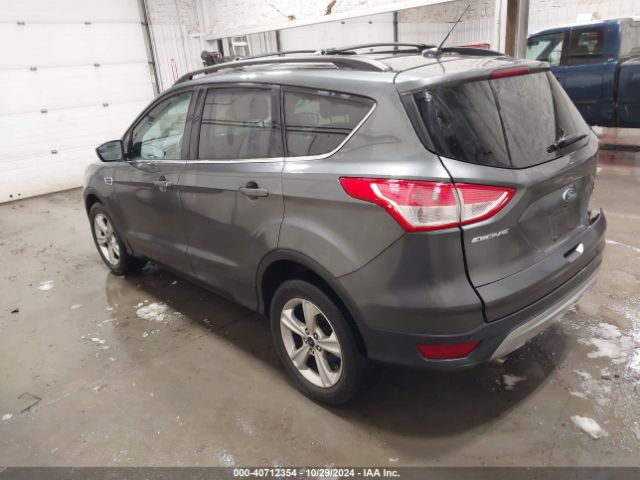 Photo 2 VIN: 1FMCU9GX5FUA09590 - FORD ESCAPE 