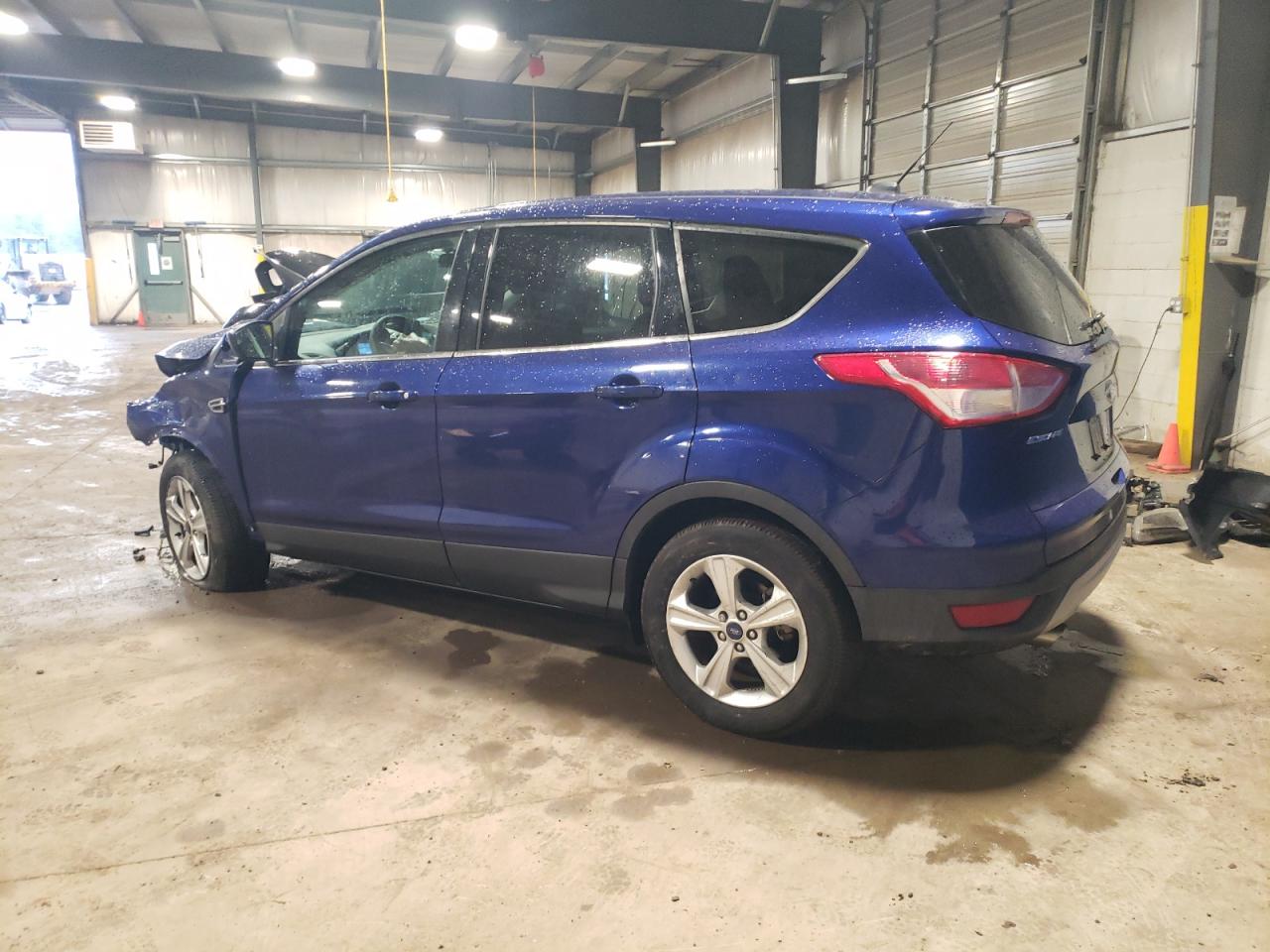 Photo 1 VIN: 1FMCU9GX5FUA21495 - FORD ESCAPE 