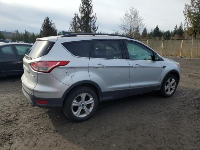 Photo 2 VIN: 1FMCU9GX5FUB04537 - FORD ESCAPE SE 