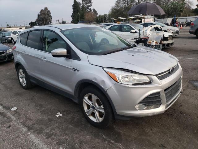 Photo 3 VIN: 1FMCU9GX5FUB10256 - FORD ESCAPE 