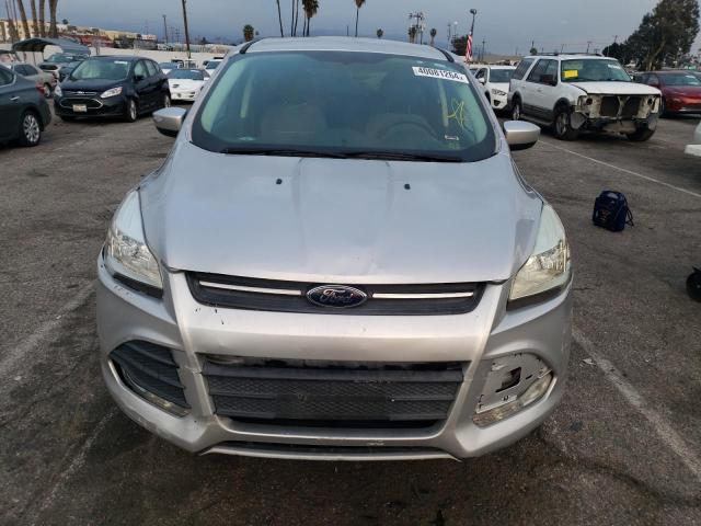 Photo 4 VIN: 1FMCU9GX5FUB10256 - FORD ESCAPE 