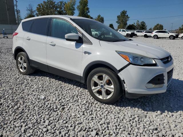 Photo 3 VIN: 1FMCU9GX5GUA28688 - FORD ESCAPE SE 