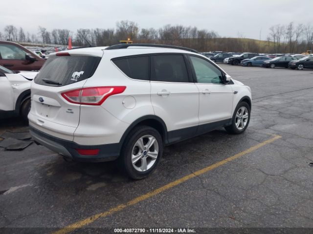 Photo 3 VIN: 1FMCU9GX5GUA65918 - FORD ESCAPE 