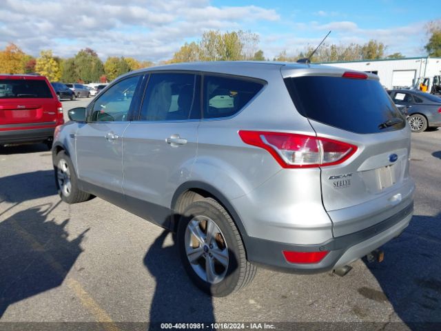 Photo 2 VIN: 1FMCU9GX5GUB25714 - FORD ESCAPE 